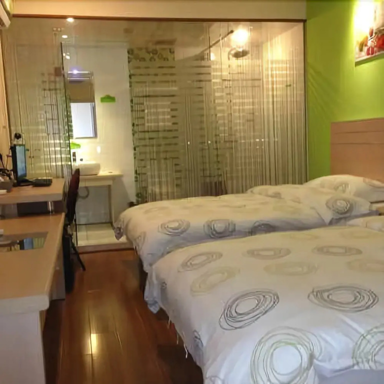 Hui 8 Chain Hotel