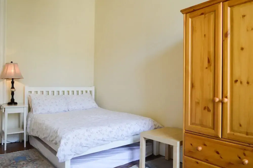 2 Bedroom Apartment in Edinburgh New Town