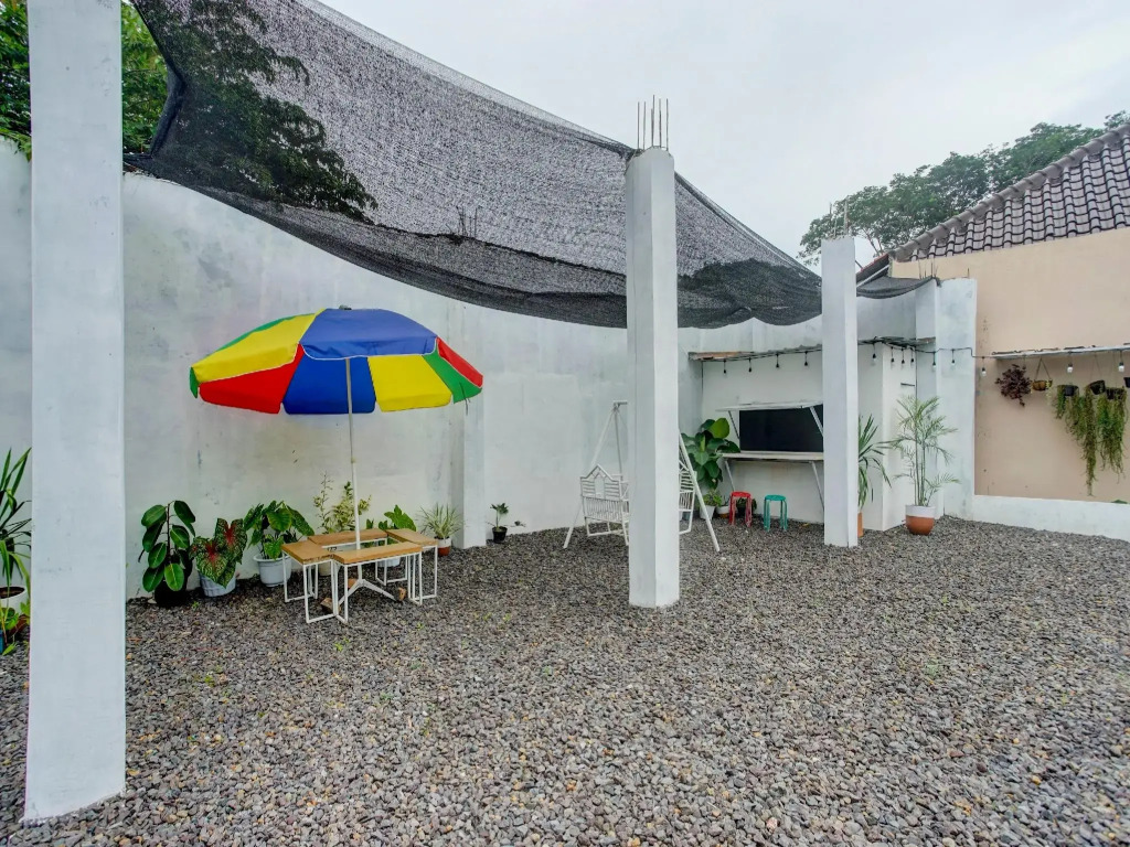 Oemah Ratu Hostel Syariah RedPartner
