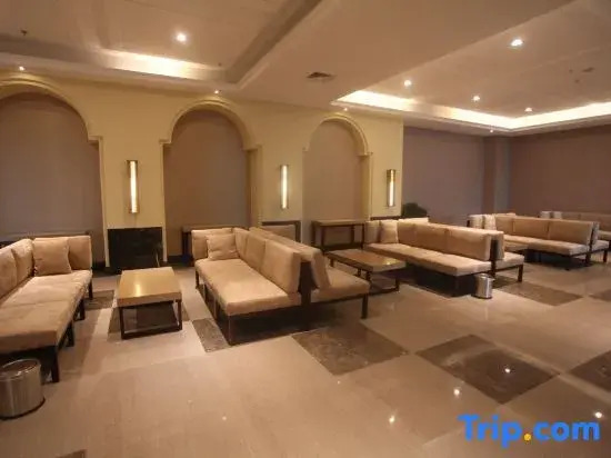 Tianshan Wujiang Hot Spring City Hotel