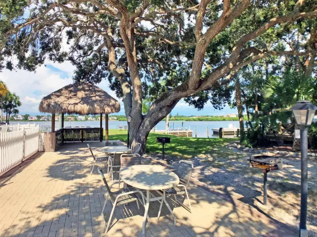 Sea Club II 5955 #8E