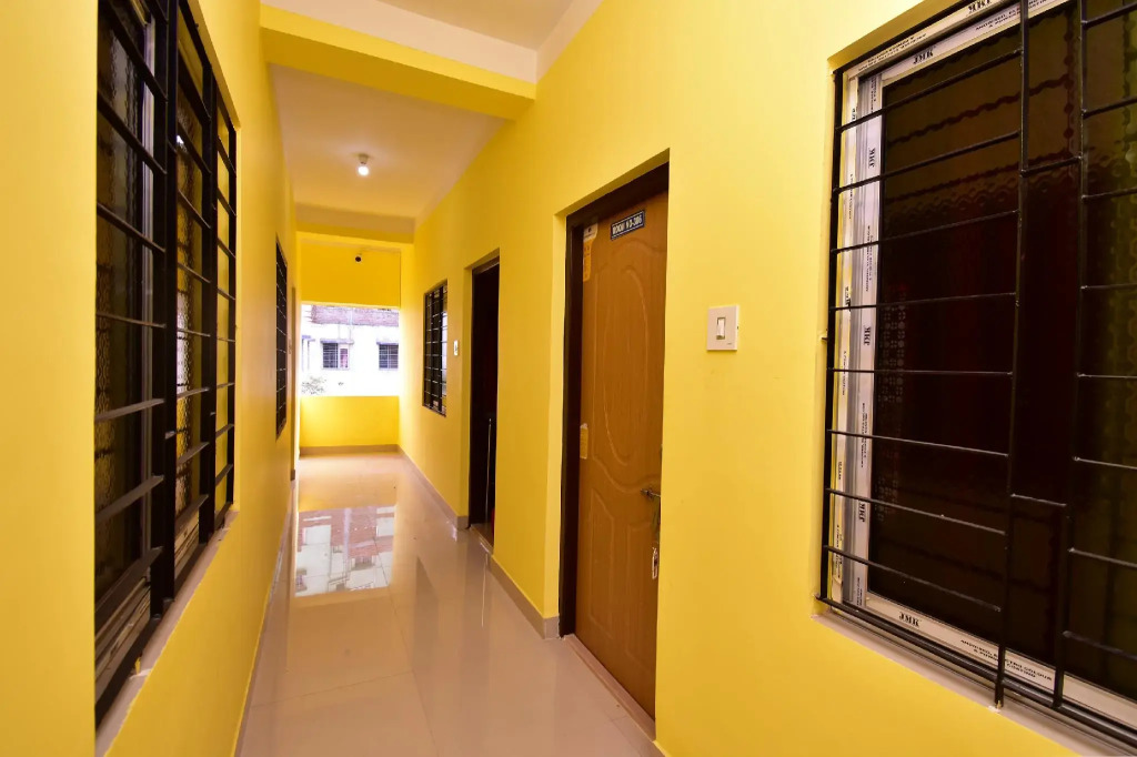 OYO 16609 Trinayani Guest House