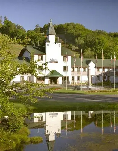 The Lodge At Schuss Mountain, Schuss Village