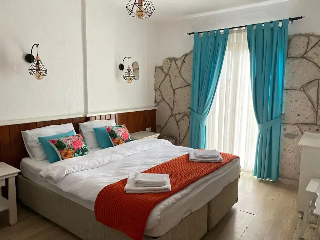 Ala Anka Alaçatı