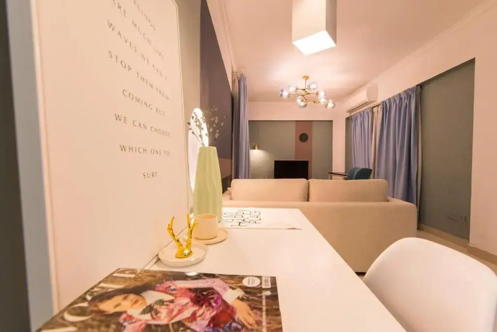Guangzhou Haizhu·Pearl Shadow Star City· Locals Apartment 00138600