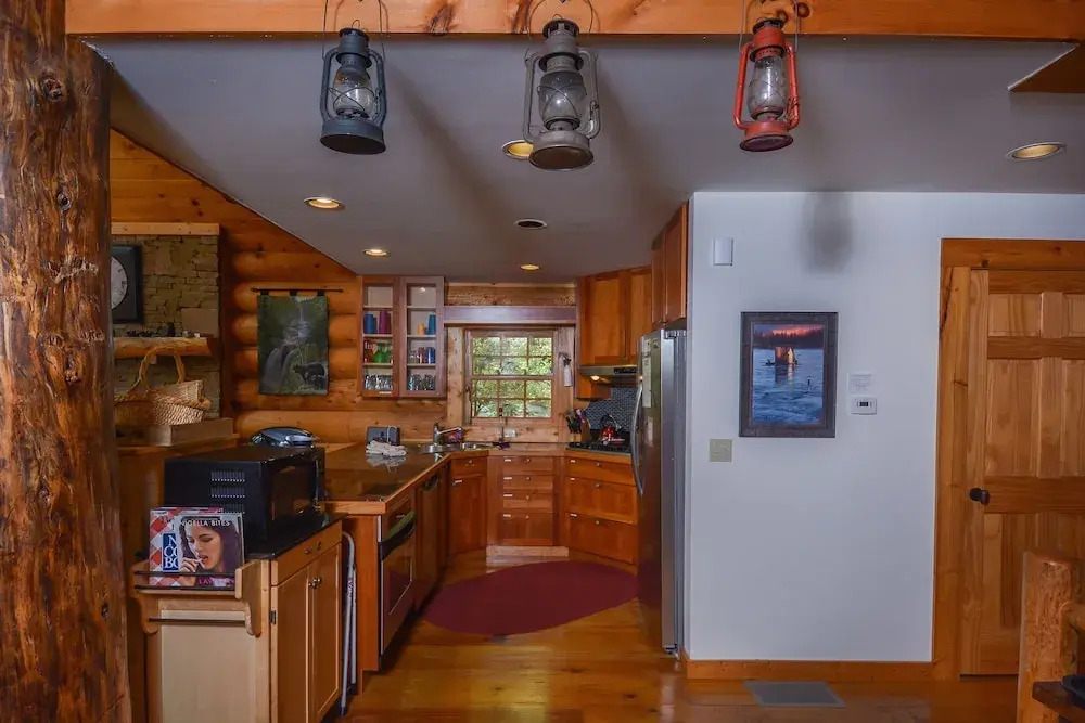 Bear Necessity 4 Bedroom House