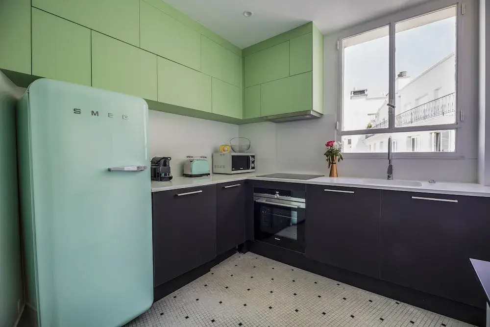EUROPEA Eiffel Tower View Residence