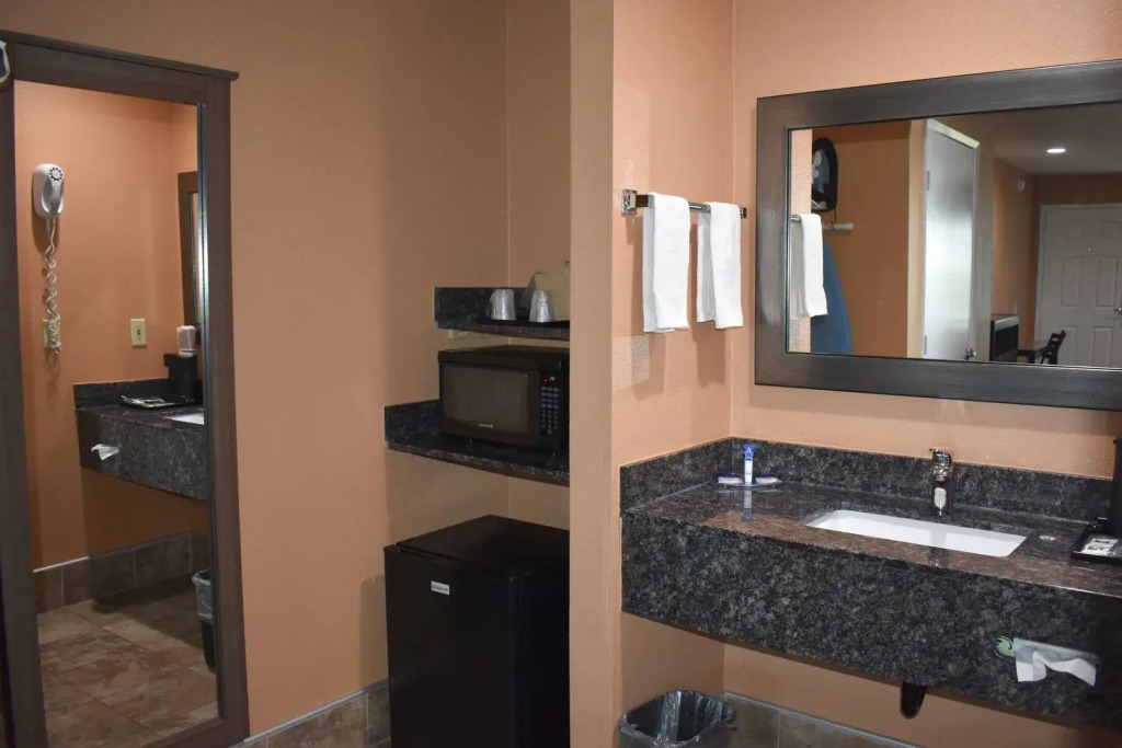 Baymont by Wyndham Manteca