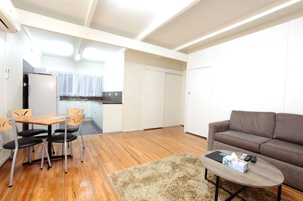 The Esplanade Motel