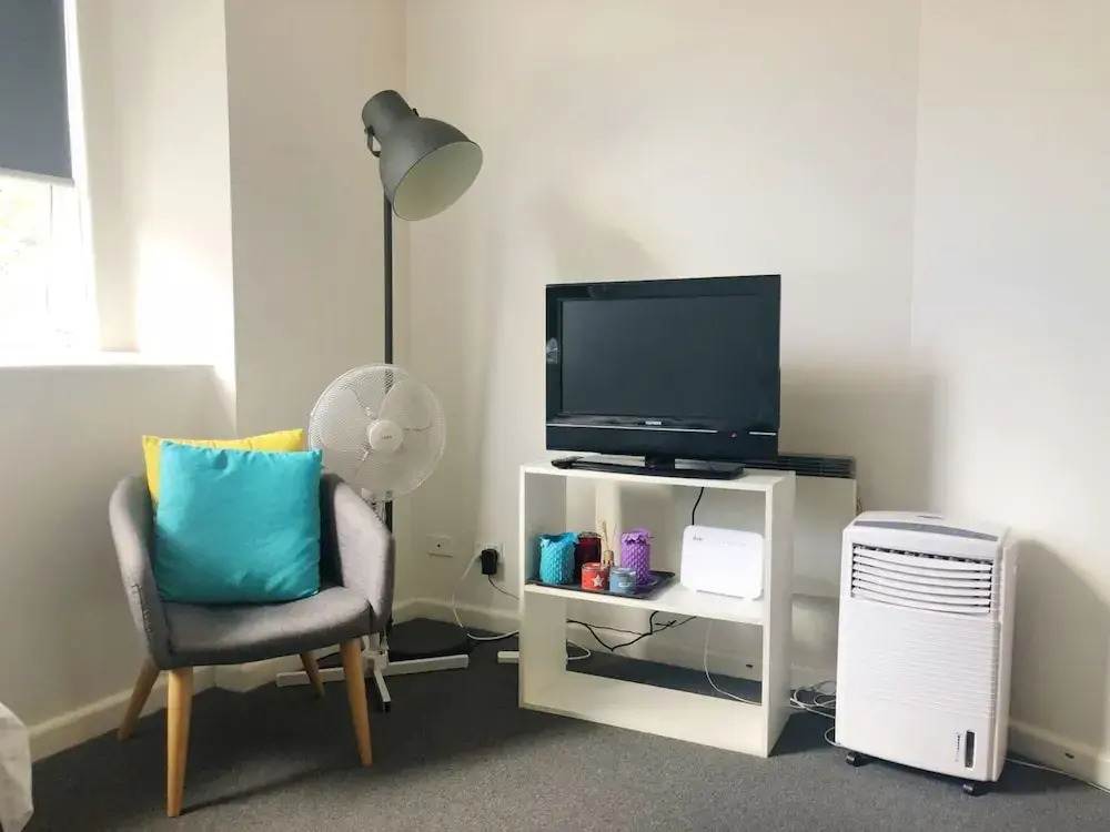 Holistay at Melbourne Central Apartment