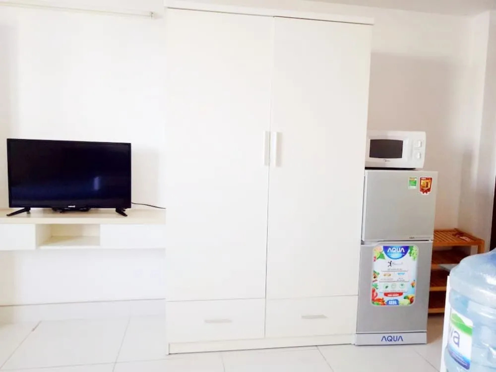 M-H Apartment Hotel