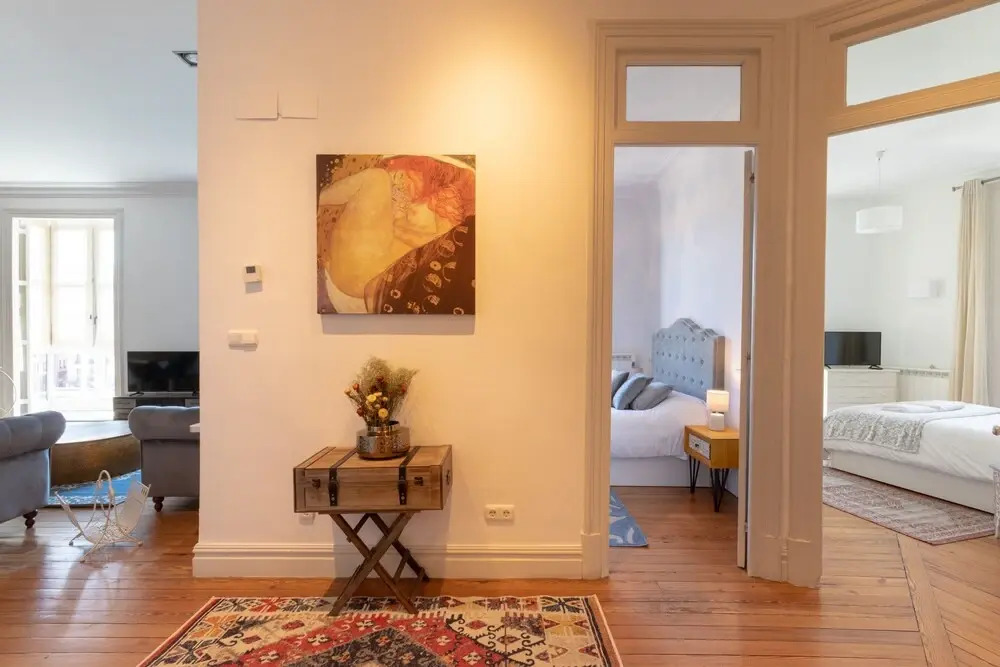 OLD TOWN VII apartment by Aston Rentals