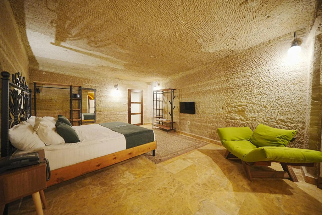 Kayra Cave Suites