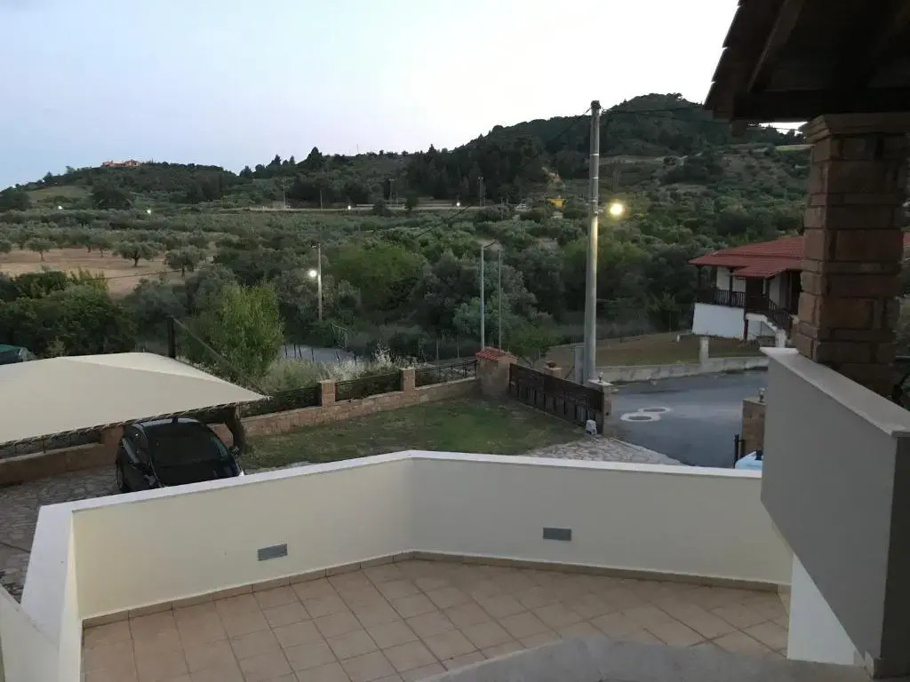 Paradise Apartments