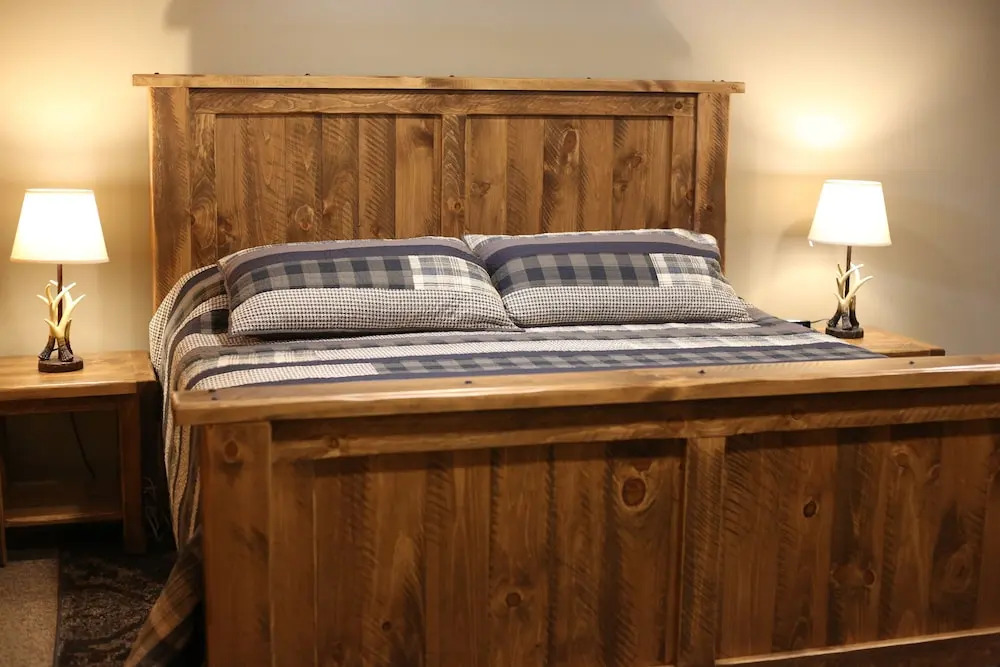 Blessing Lodge by Amish Country Lodging