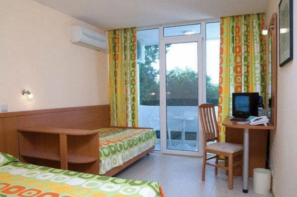 Hotel Compass