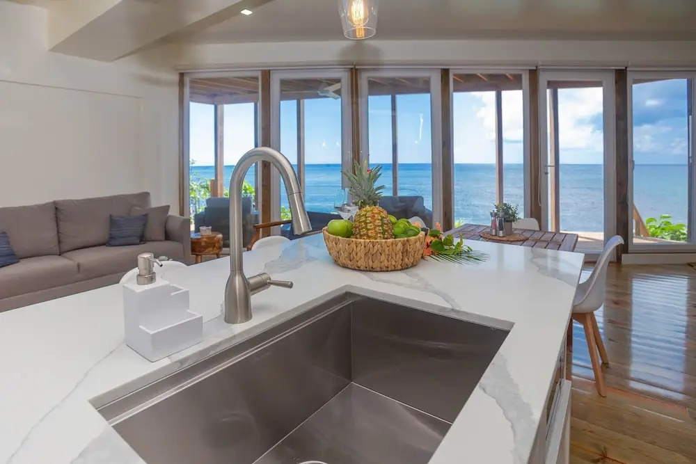 Wow! Views and more, fantastic 2 bedroom in West End - Villa Agua apts
