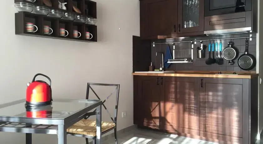 Duplex with fireplace