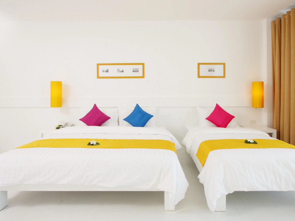 The Old Phuket - Karon Beach Resort