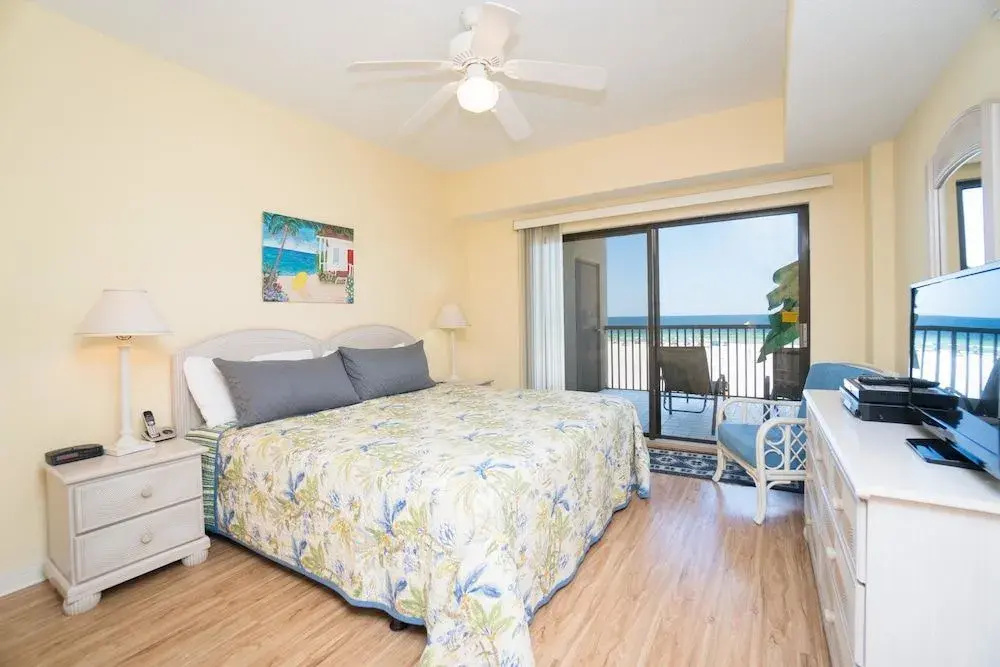 The Palms 202 Apartment 3