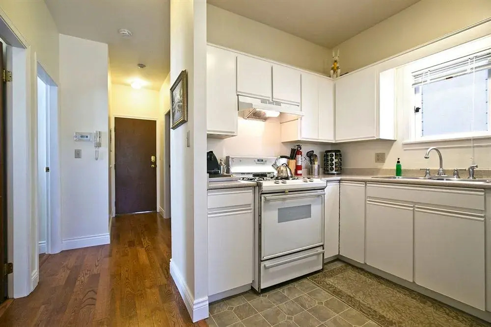 Alma Beach Suites