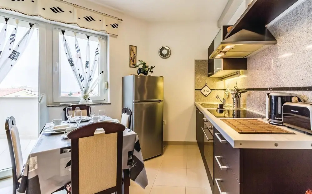 Beautiful Home in Vodnjan With Wifi and 2 Bedrooms