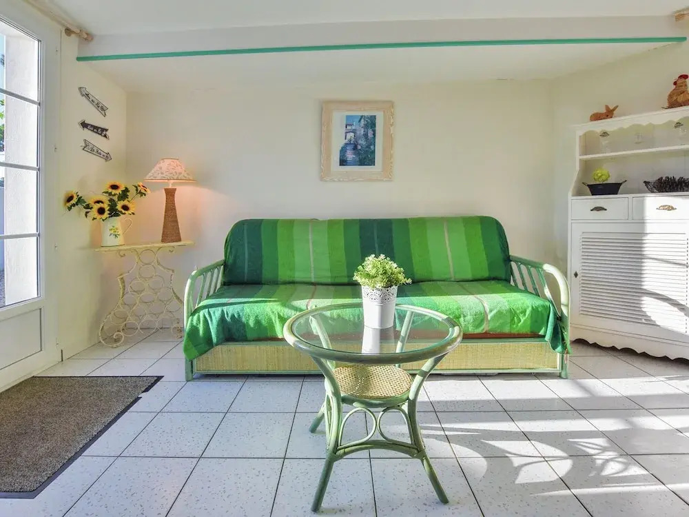 Modern Holiday Home in Sainte-Marie-de-Re near Sea
