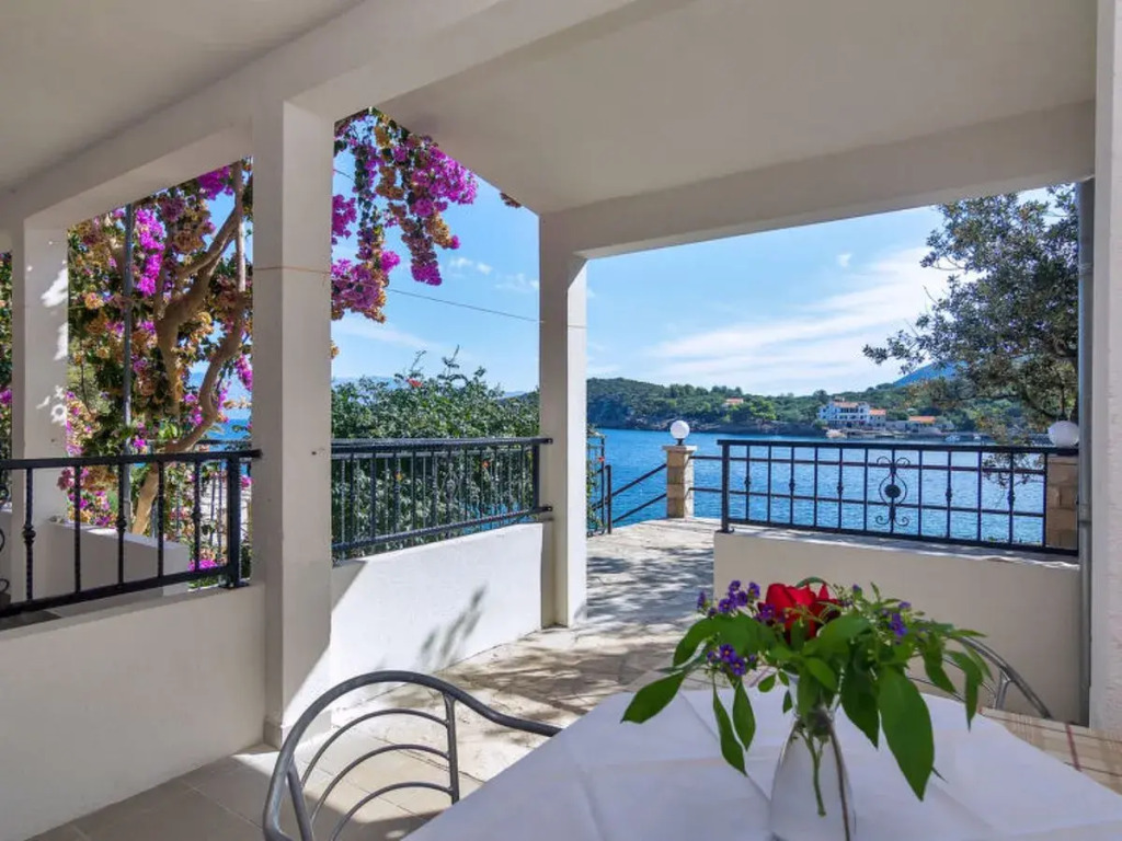 Apartment Rubin Hvar/Pokrivenik 22876