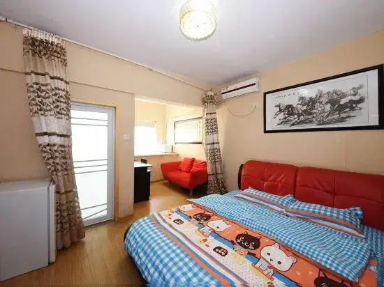 Jiusheng Chain Apartment Business School shop
