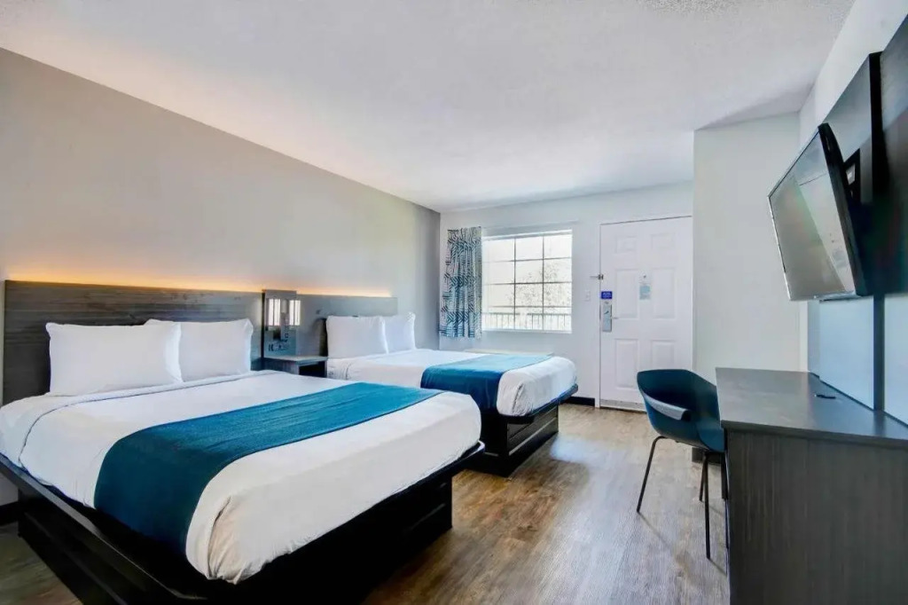 Studio 6 Extended Stay - Ocean Springs, MS
