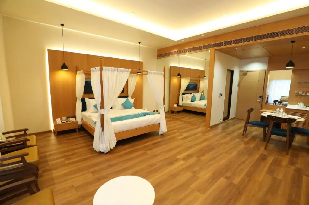 Hotel Blueivy Anand
