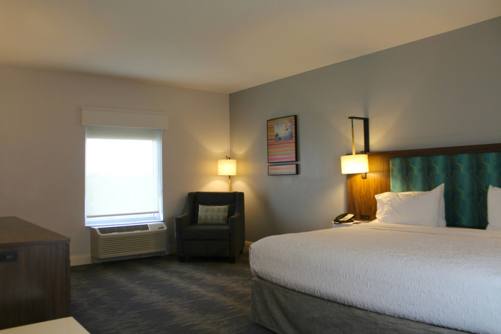 Hampton Inn & Suites Sarasota / Bradenton - Airport