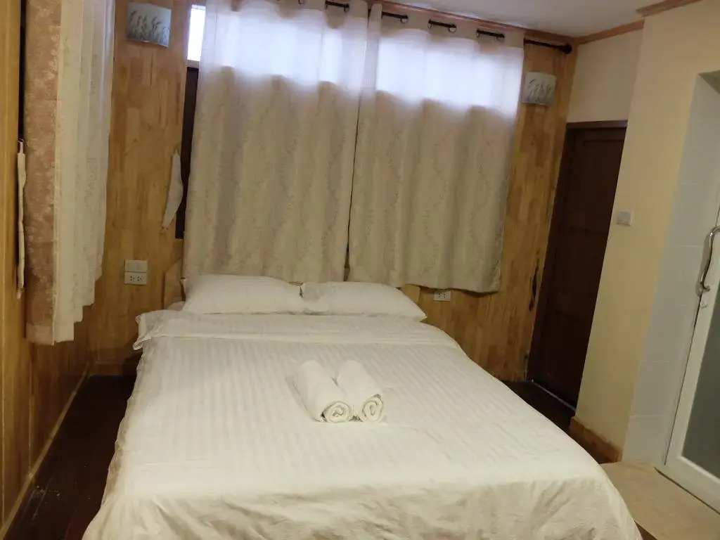 Bed in Beyt Boutique Hotel