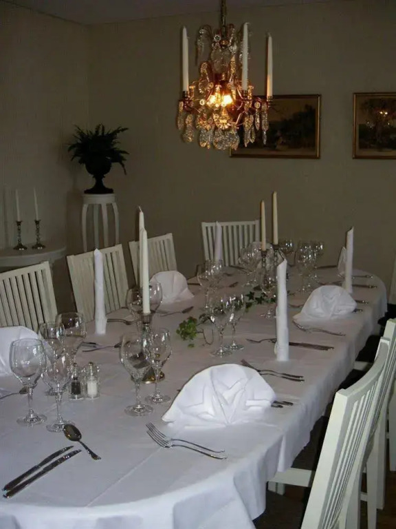 Vidbynäs Gård & Konferens