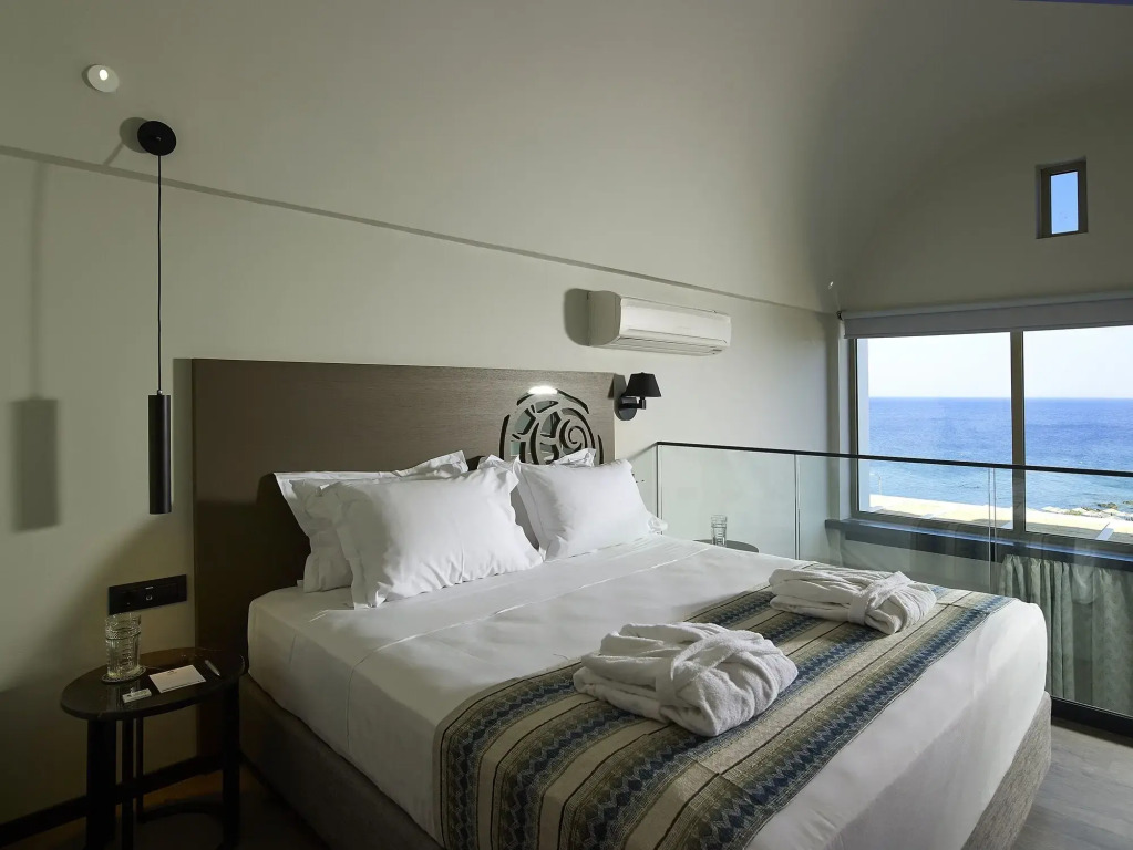 Kakkos Beach Hotel