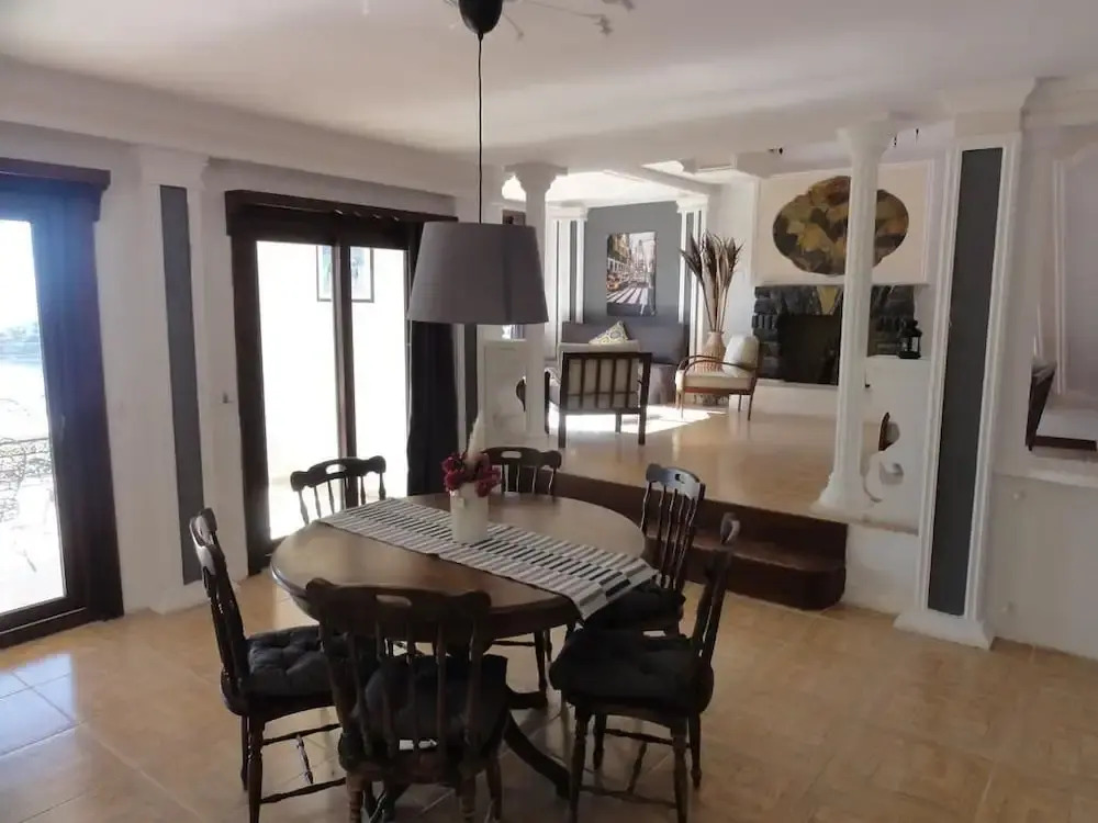 Elegant Villas 1 1