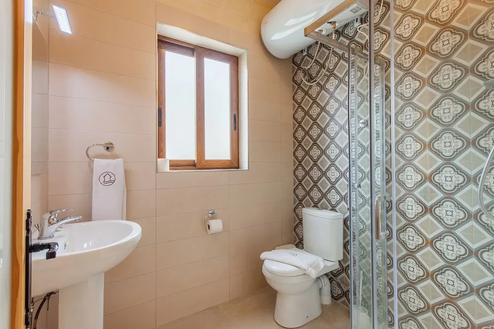 Nadurija, So Nice Gozitan Villa + Pool - Happy Rentals