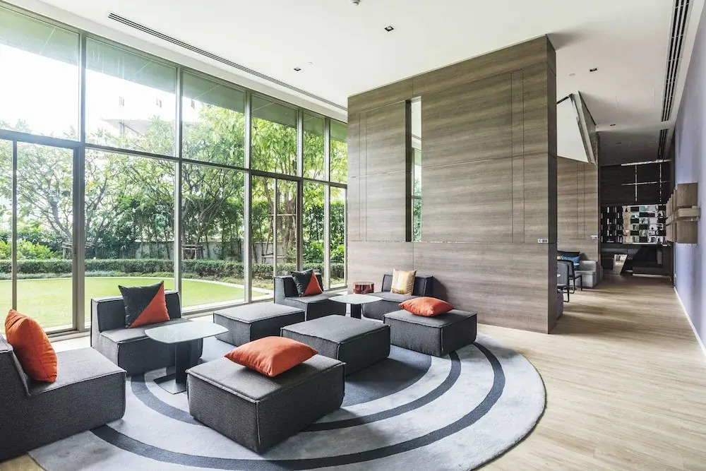 Key Sathorn-Chareanrad By Favstay