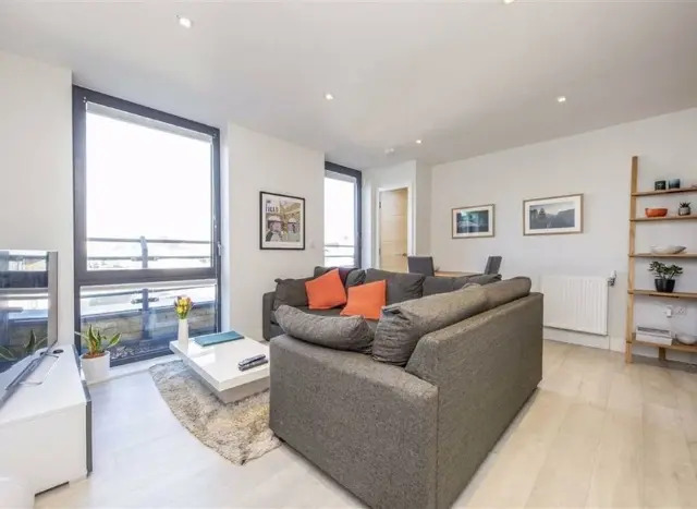 Teddington Two Beds by Vantage Apartments