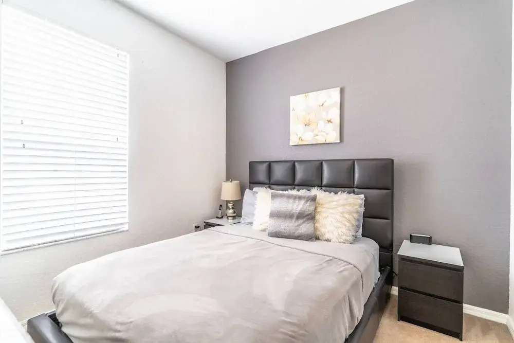 222 Regal Palms