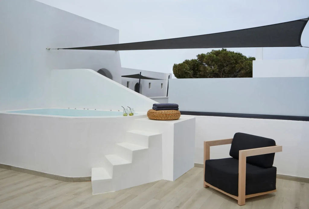 Kalisti Hotel & Suites
