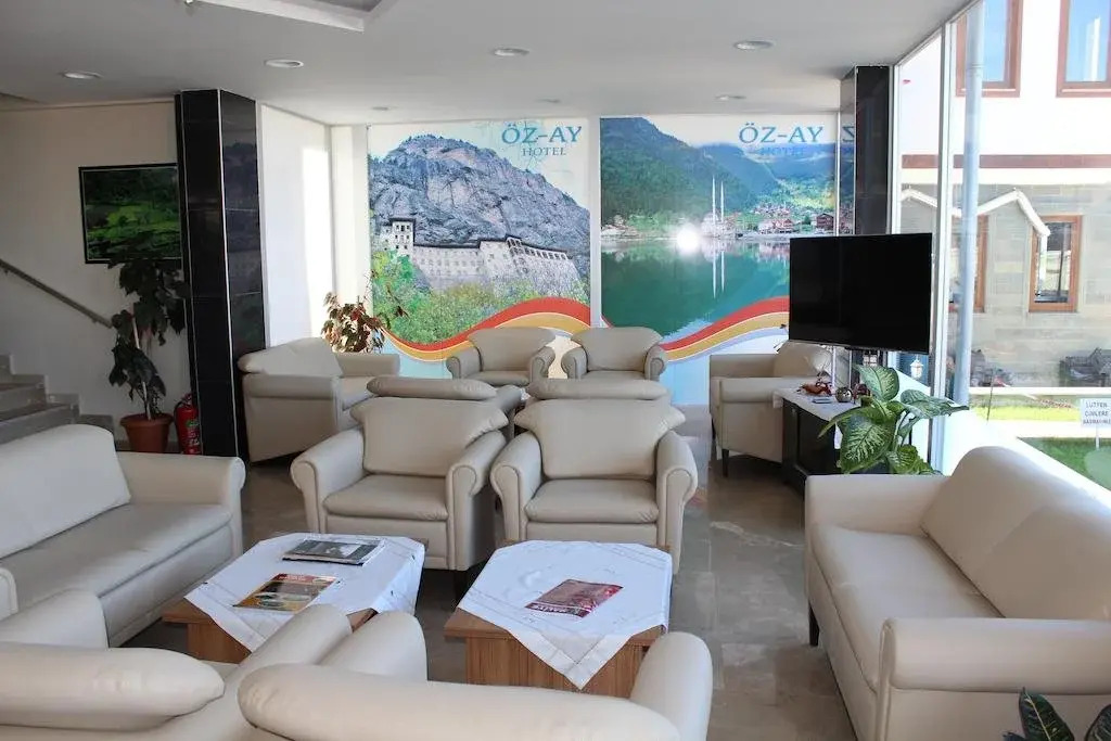 Oz-Ay Hotel