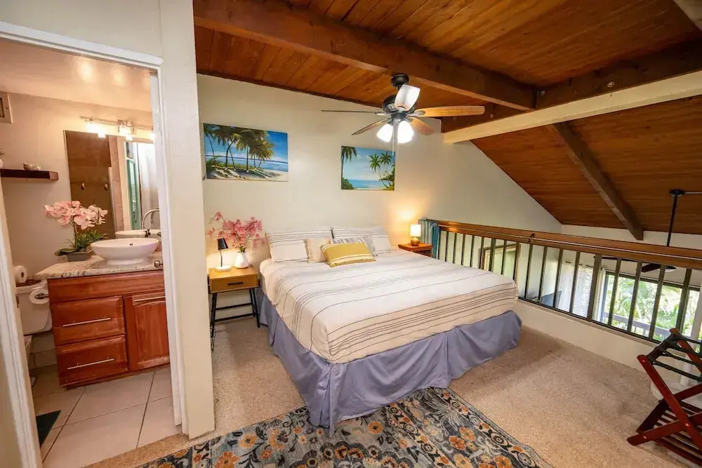 Maui Vistas #3419 2 Bedroom Condo by RedAwning