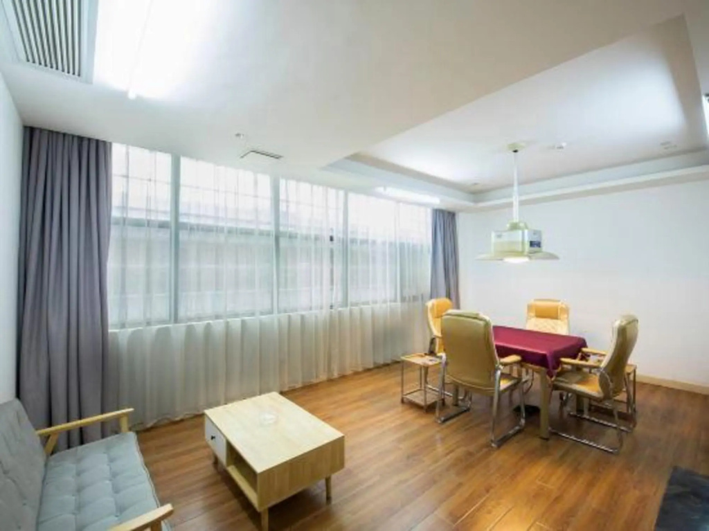 Guangzhou Babala Hotel
