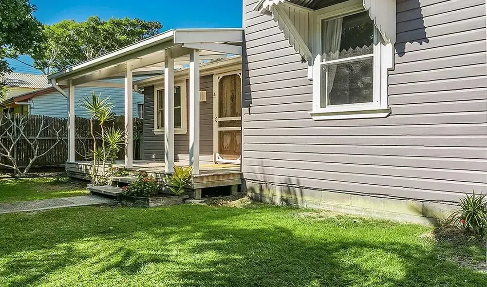 Your Luxury Escape - White Oak