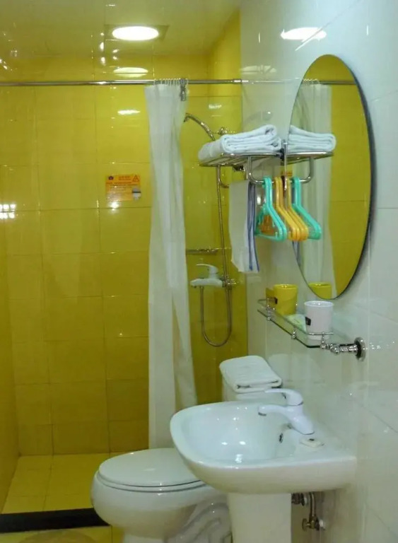 Home Inn Rushan Qingshan Road
