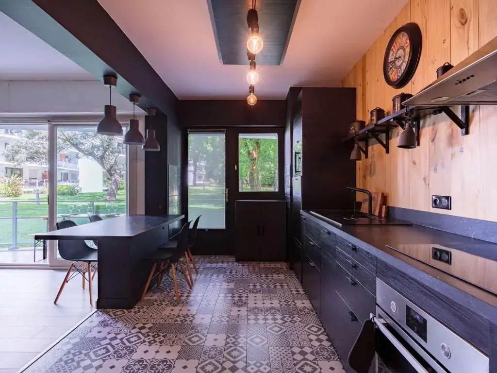Appartement Biarritz, 4 pièces, 6 personnes - FR-1-3-553