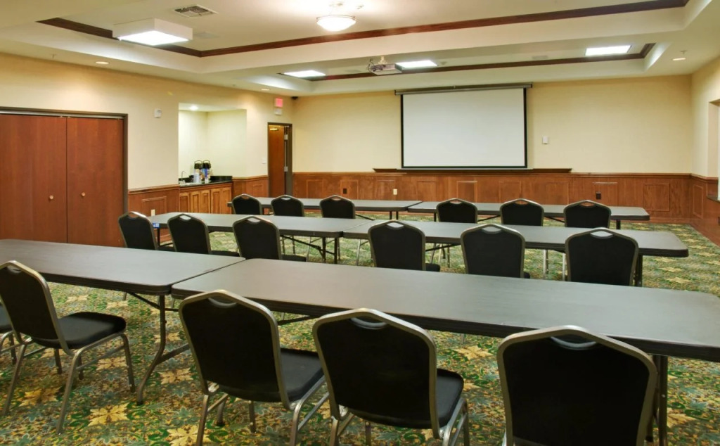 Holiday Inn Express Hotel & Suites Lufkin South by IHG