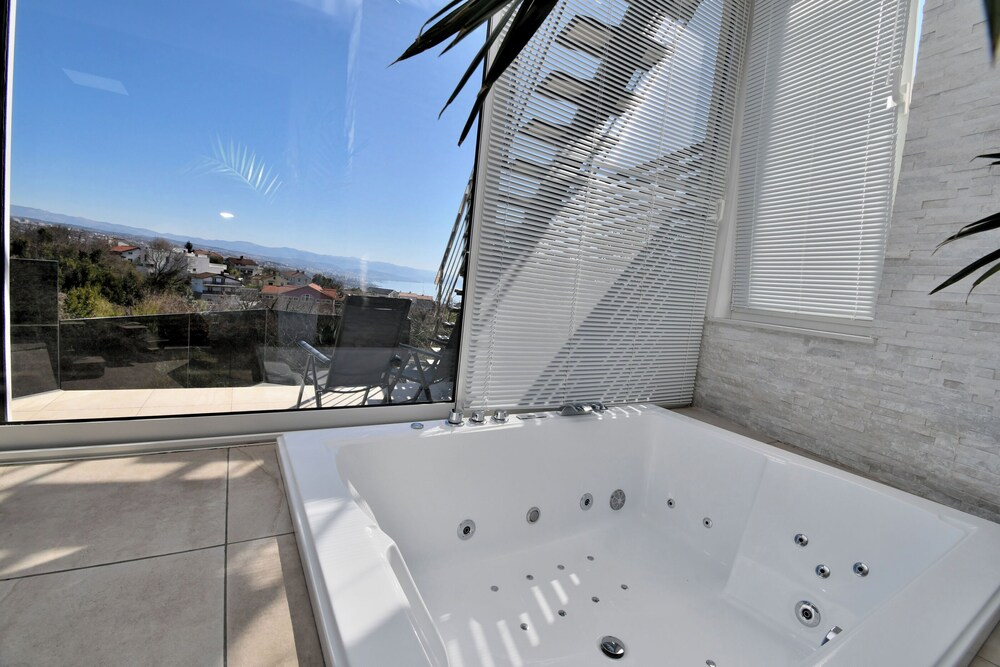 House Luxury