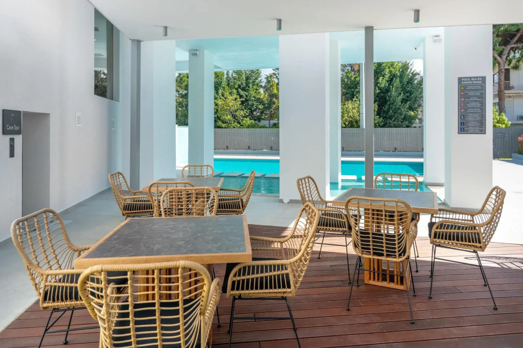 Отель Glyfada Riviera